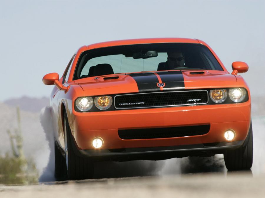  Dodge Challenger SRT8 2008 года  (фото 24 из 356)